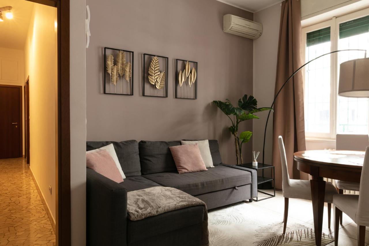 Dehomes - Citylife & Sempione Exclusive Suite Милано Екстериор снимка